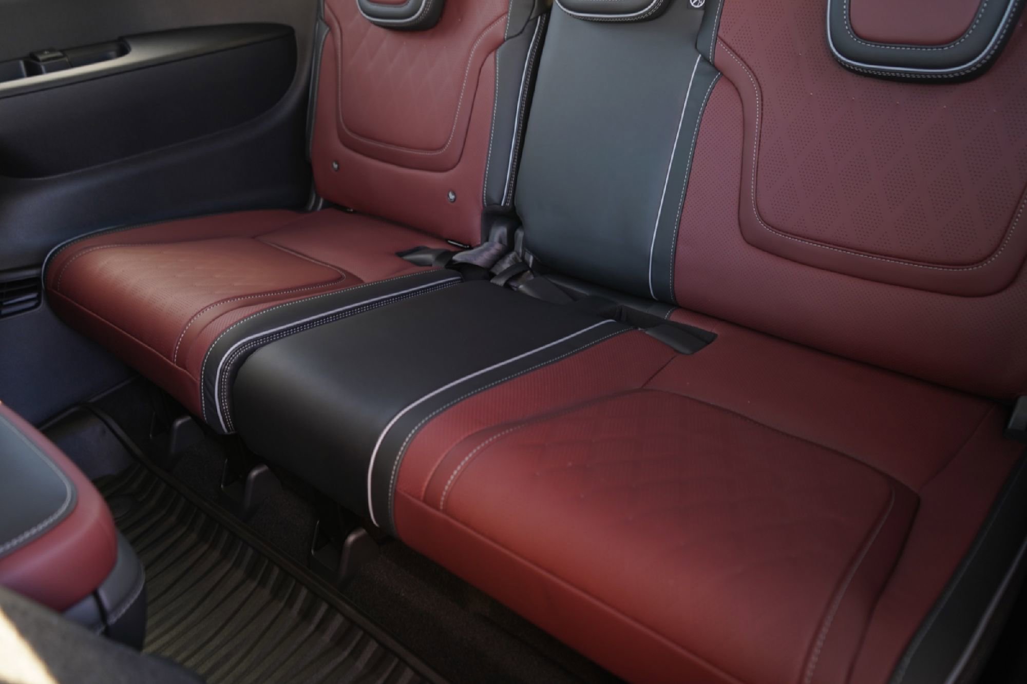 New 2026 INFINITI QX80 Autograph w/ Premium Cargo Package image 26