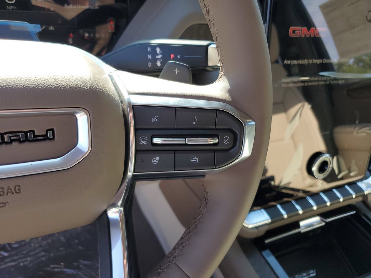 New 2026 GMC Yukon XL Denali w/ Denali Reserve Package RWD image 27