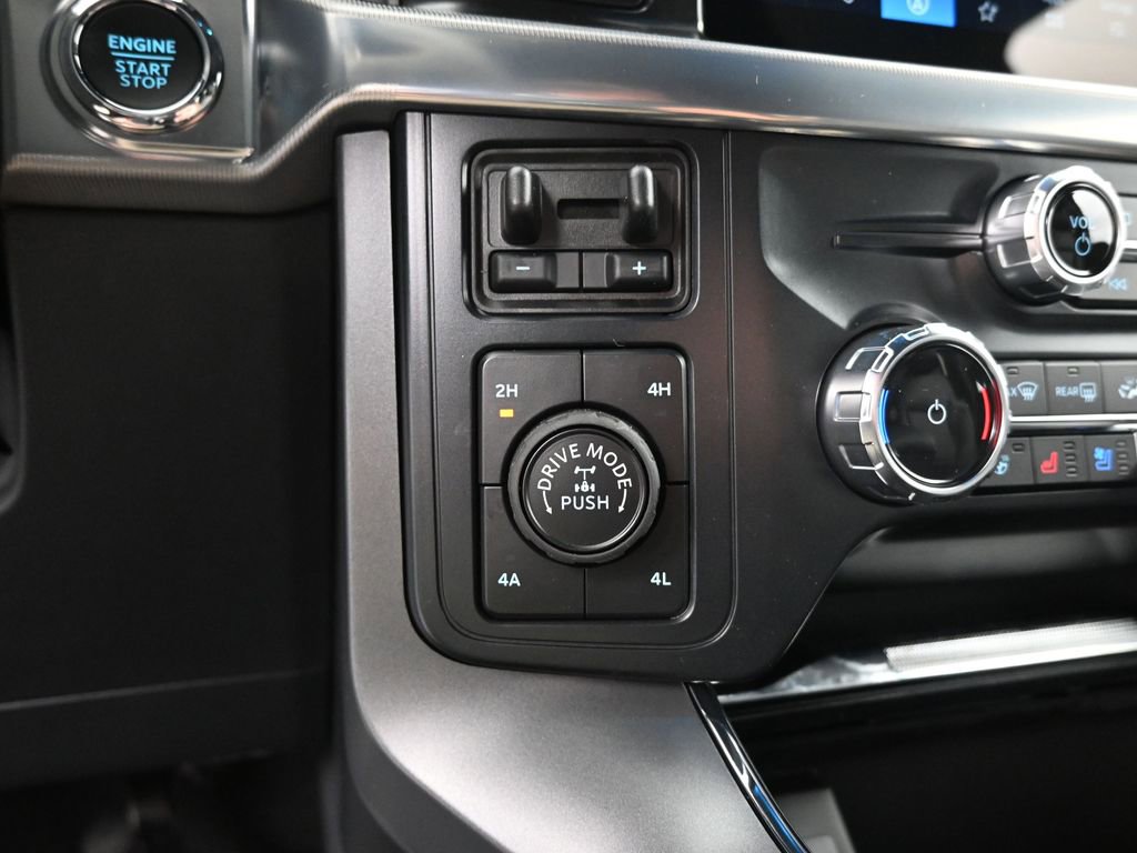 New 2025 Ford F150 Lariat w/ Equipment Group 501A Mid image 35