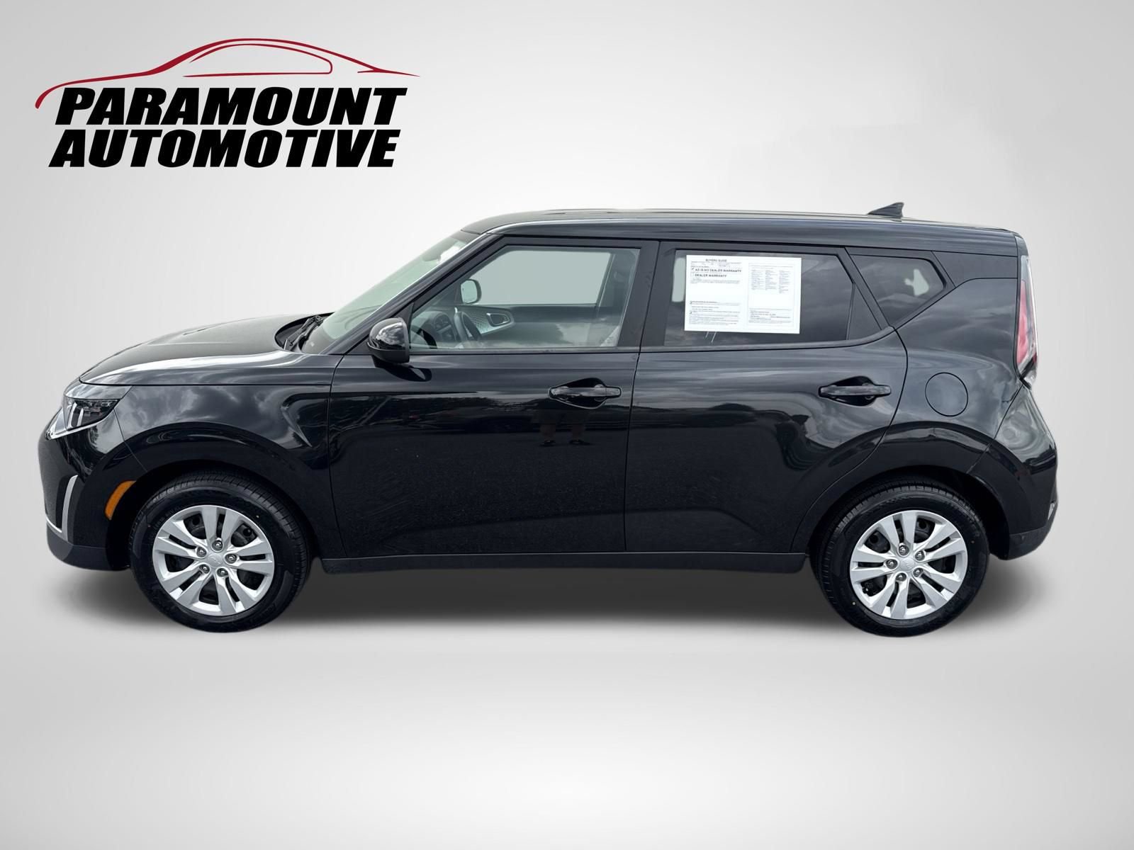 Used 2025 Kia Soul LX FWD image 4