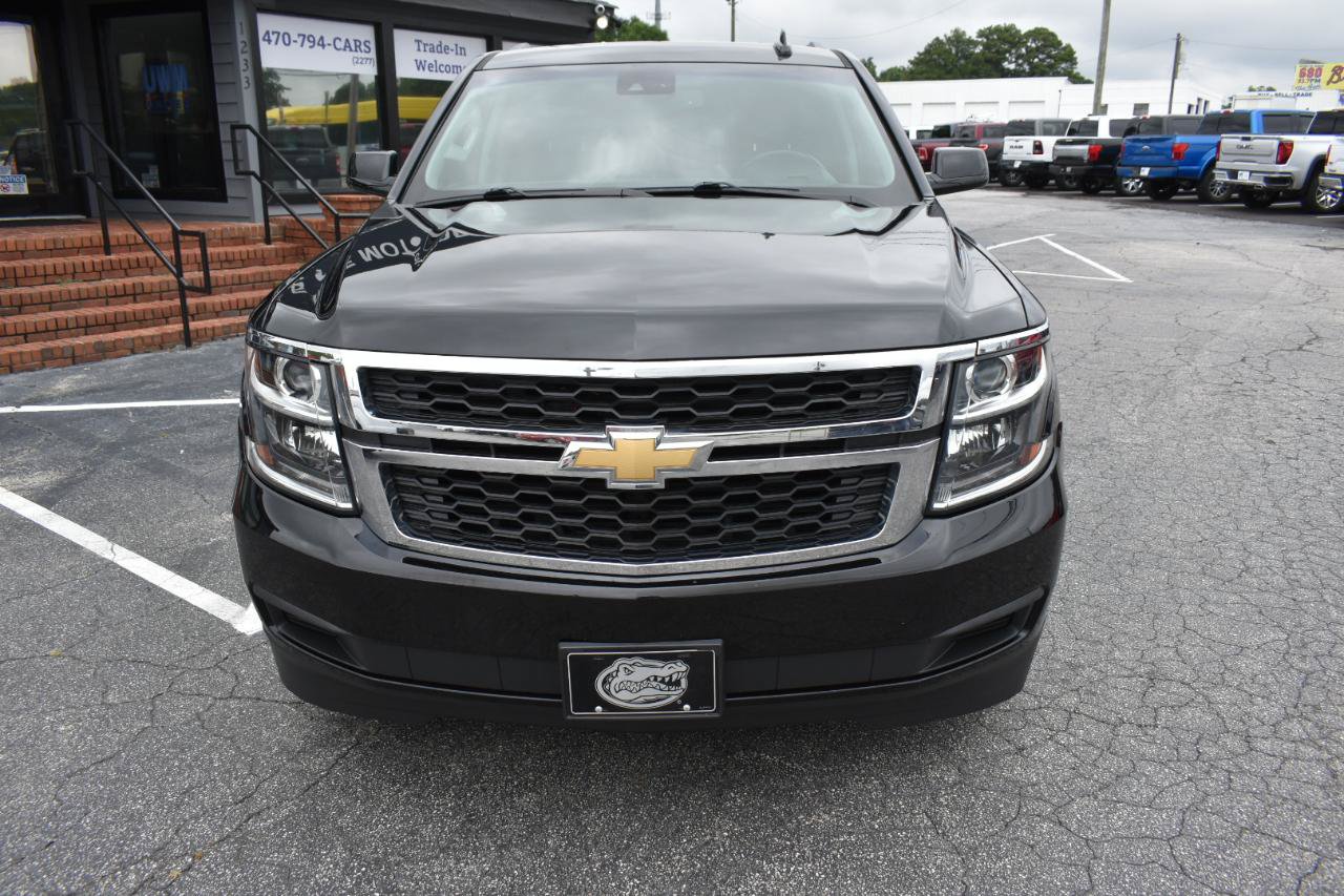Used 2019 Chevrolet Suburban LT AWD/4WD image 3
