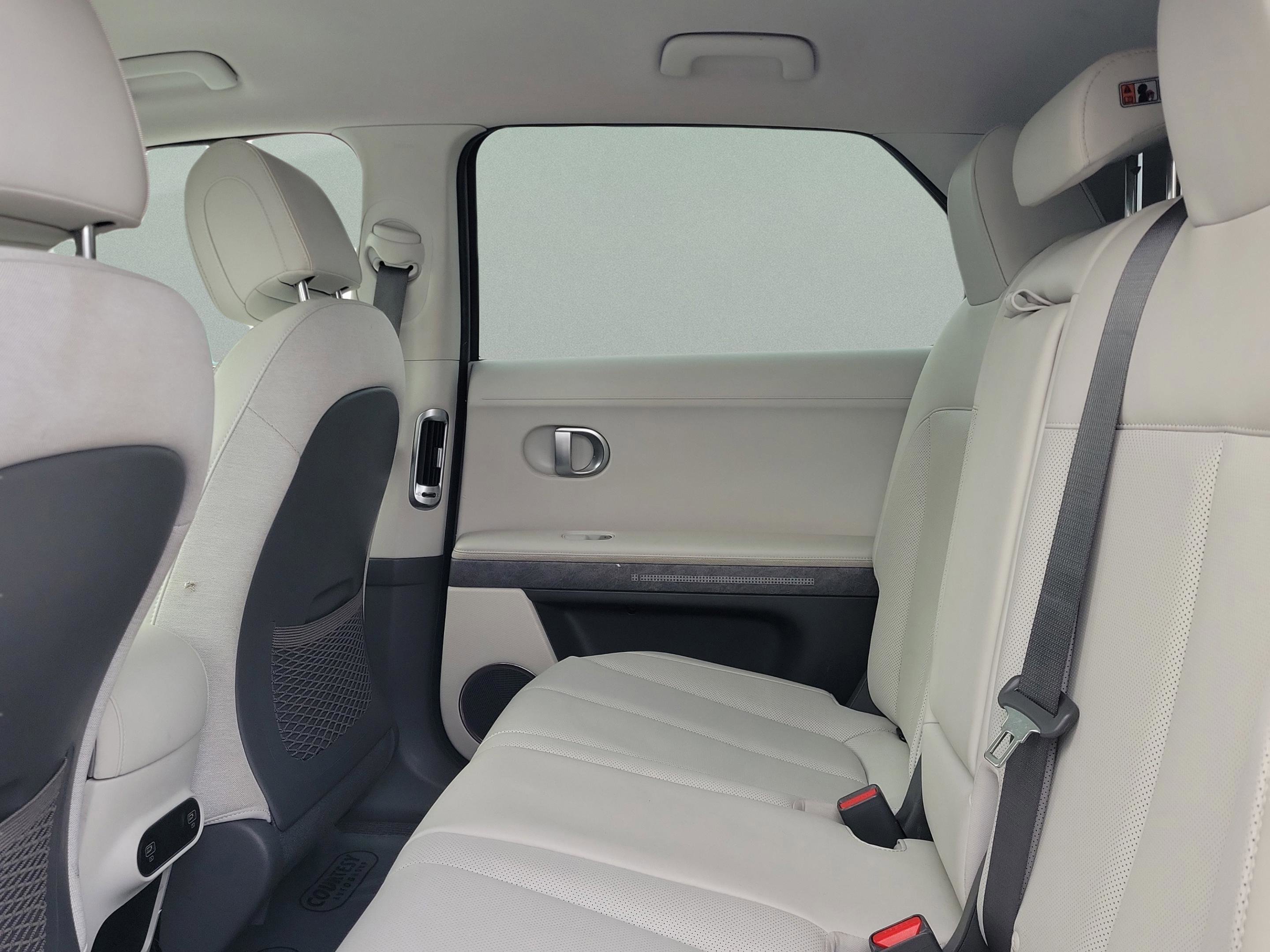 Used 2023 Hyundai Ioniq 5 SEL image 11