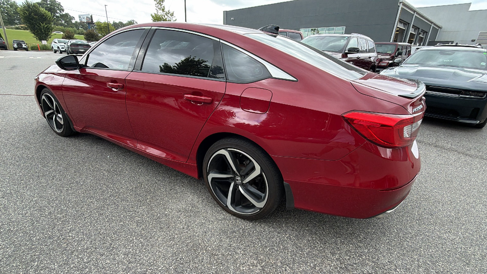 Used 2021 Honda Accord Sport image 10