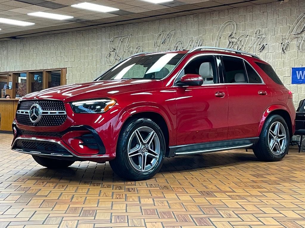 Used 2024 Mercedes-Benz GLE 450e 4MATIC image 4