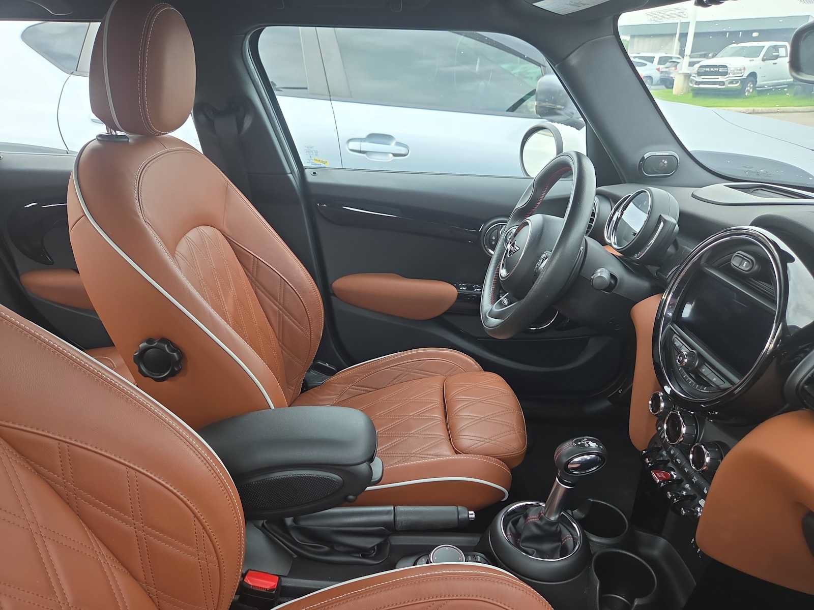 Used 2019 MINI Cooper S FWD image 3