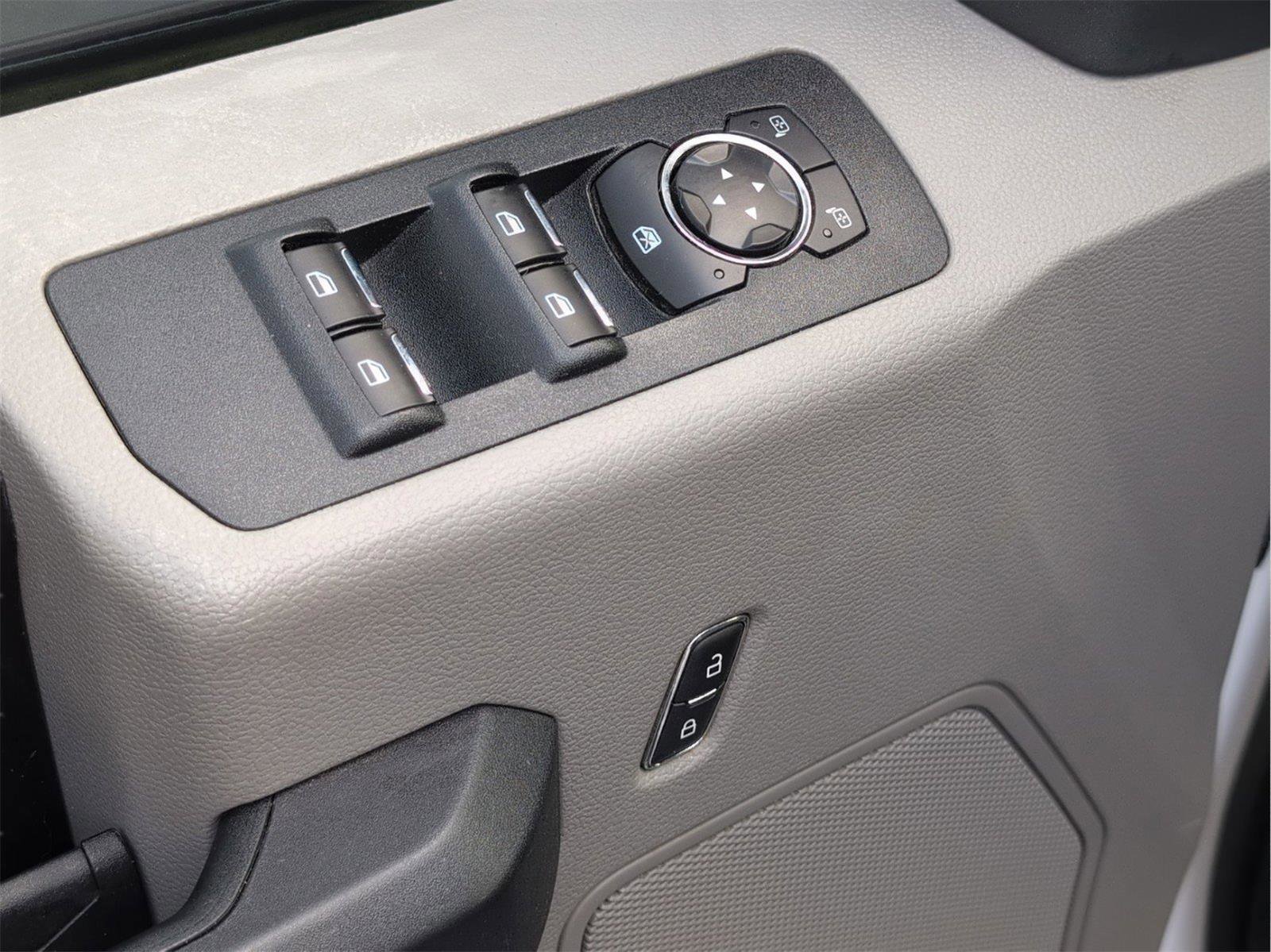 Used 2018 Ford F150 XL w/ Equipment Group 101A Mid image 12