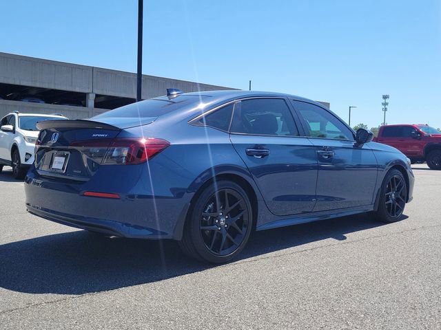 Used 2025 Honda Civic Sport image 4
