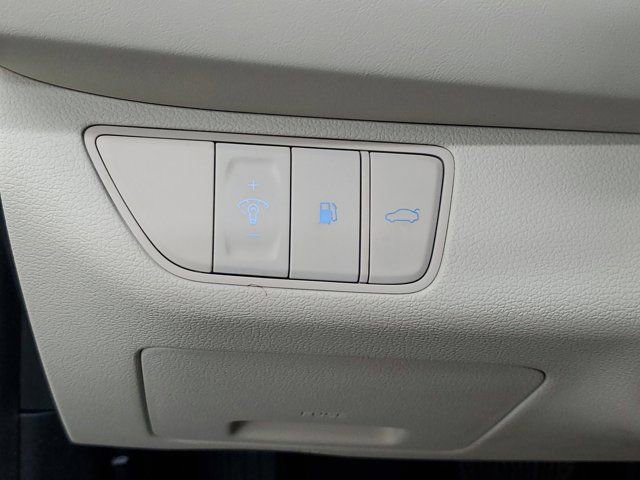 Used 2026 Genesis G70 2.5T image 22