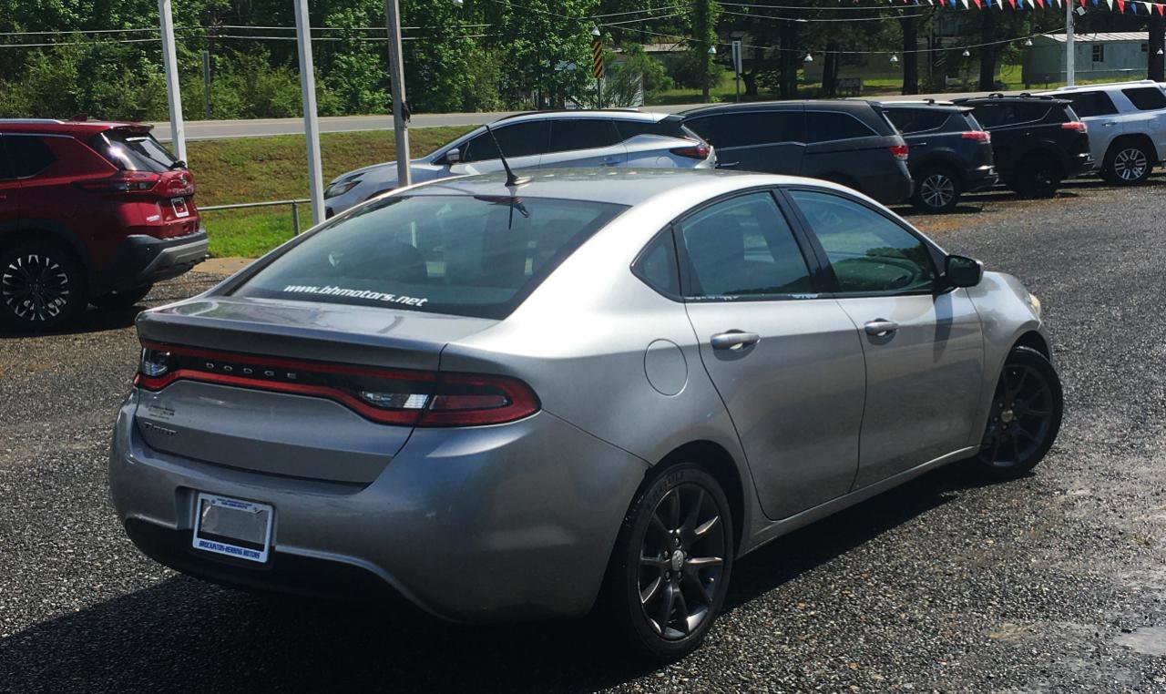 Used 2016 Dodge Dart SE w/ Convenience Group FWD image 5