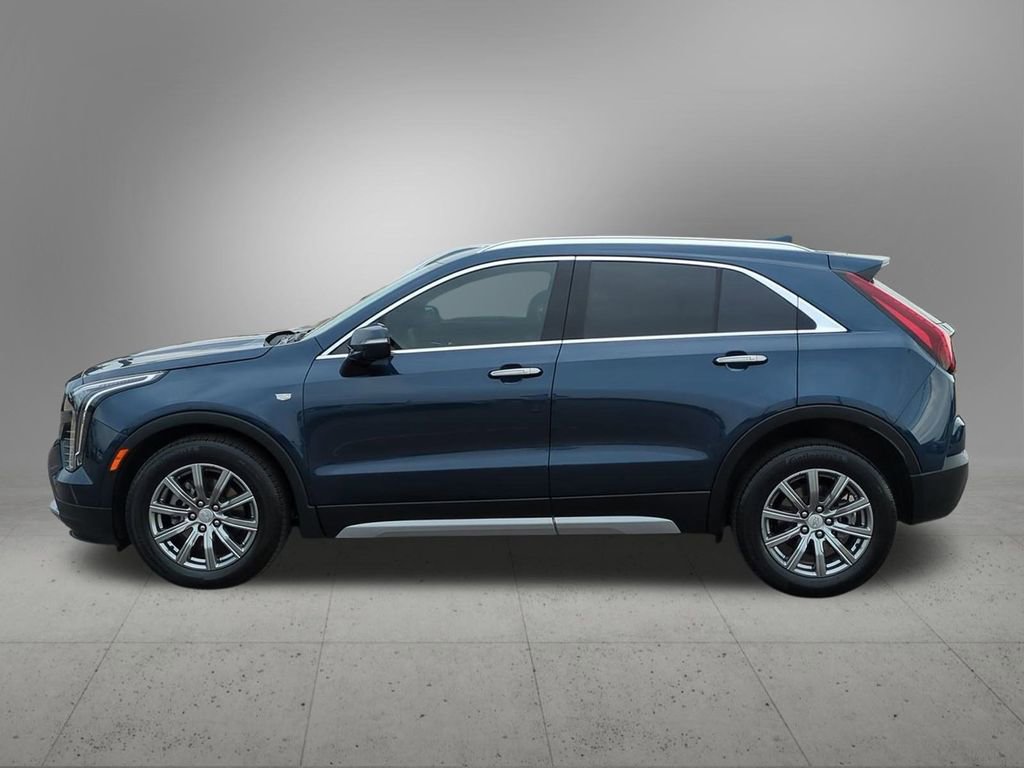 Used 2021 Cadillac XT4 Premium Luxury w/ Technology Package image 3