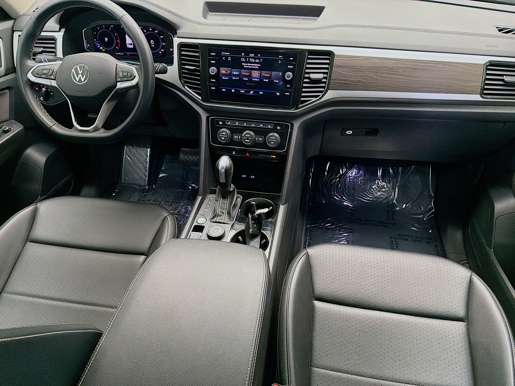 Used 2022 Volkswagen Atlas SE image 12