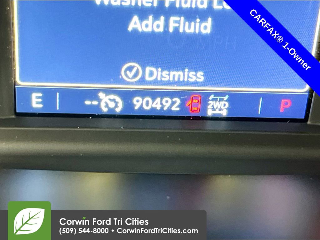 Used 2022 Chevrolet Silverado 2500 LT image 2