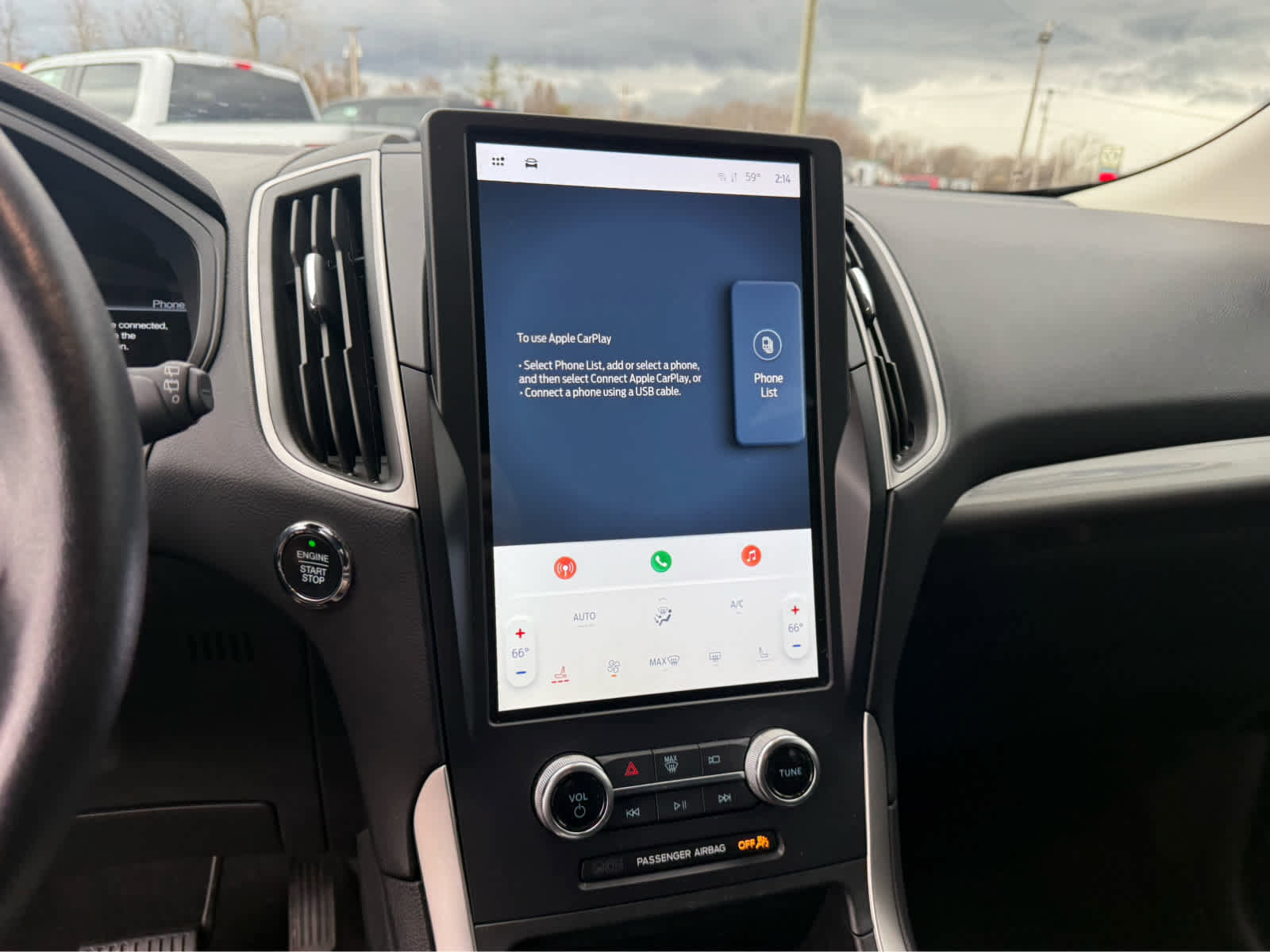 Used 2024 Ford Edge SEL image 13