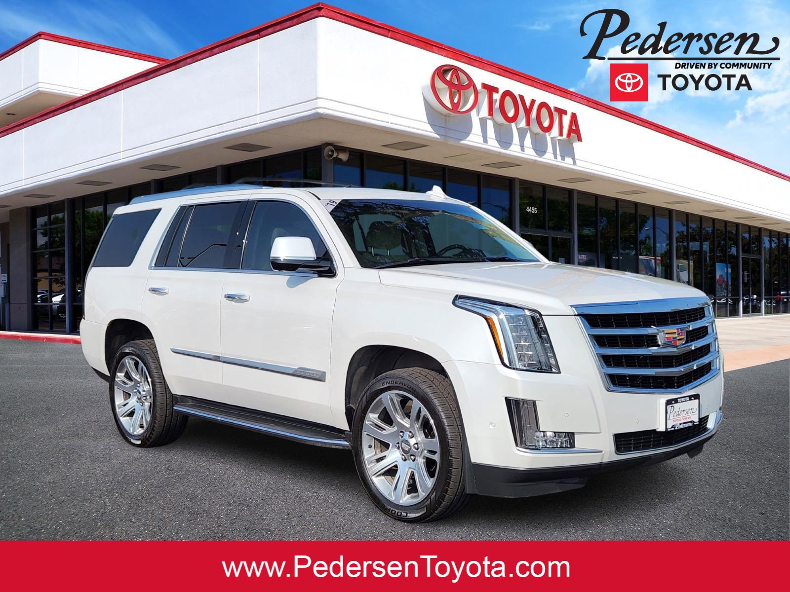 Used 2019 Cadillac Escalade Luxury