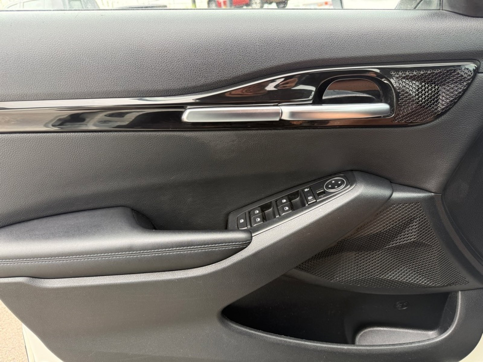 Used 2022 Kia Seltos S image 36