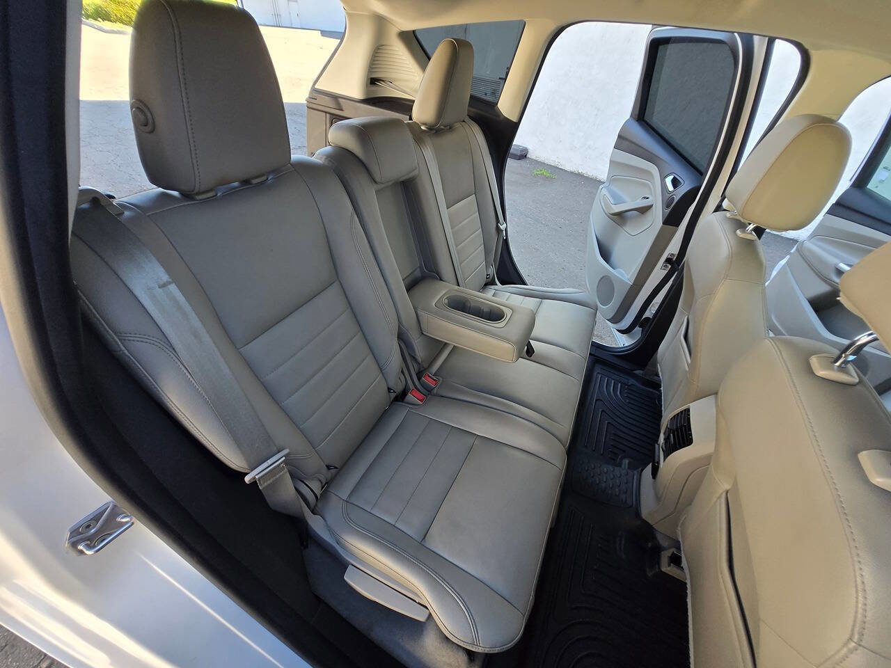 Used 2013 Ford C-MAX Energi SEL image 30