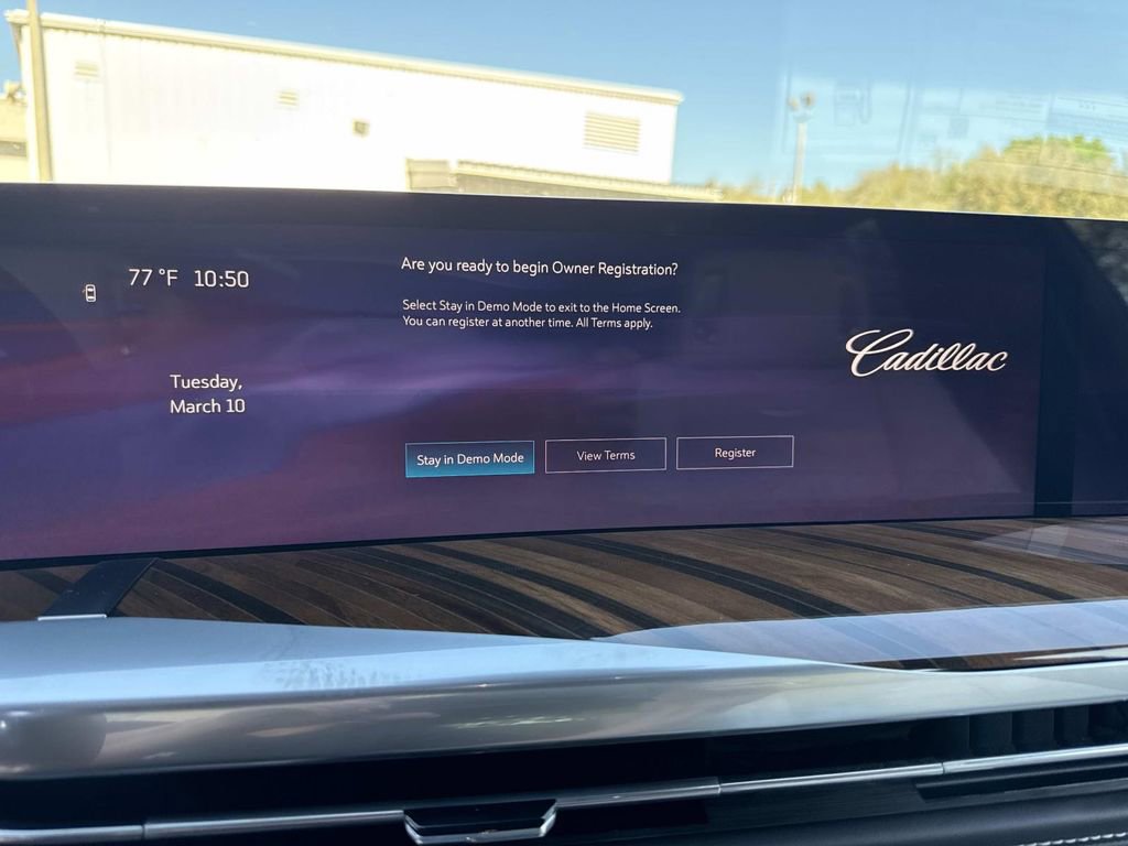 New 2026 Cadillac Escalade ESV Platinum Sport w/ LPO, ONYX Package image 24