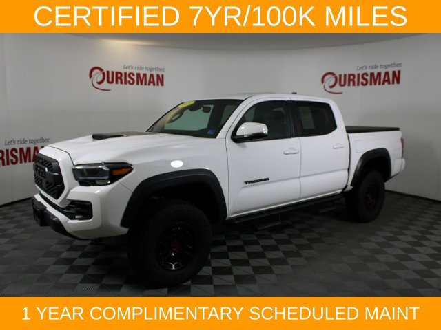 Used 2023 Toyota Tacoma TRD Pro AWD/4WD image 3