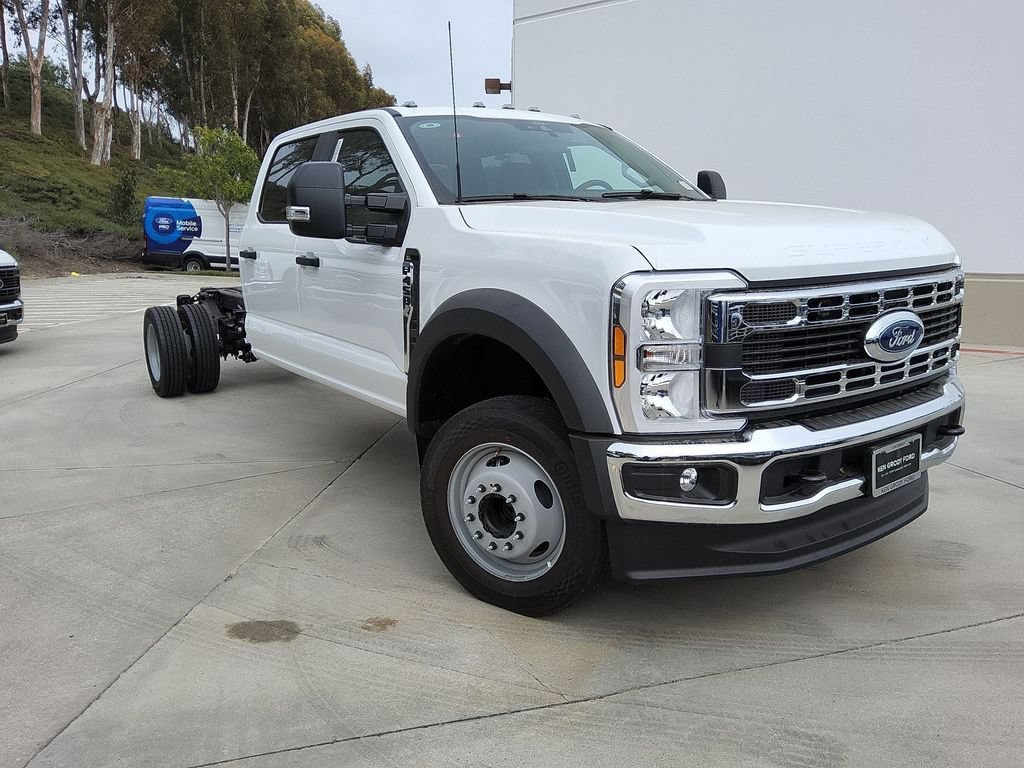 New 2026 Ford F450 XL w/ XL Chrome Package RWD video 3
