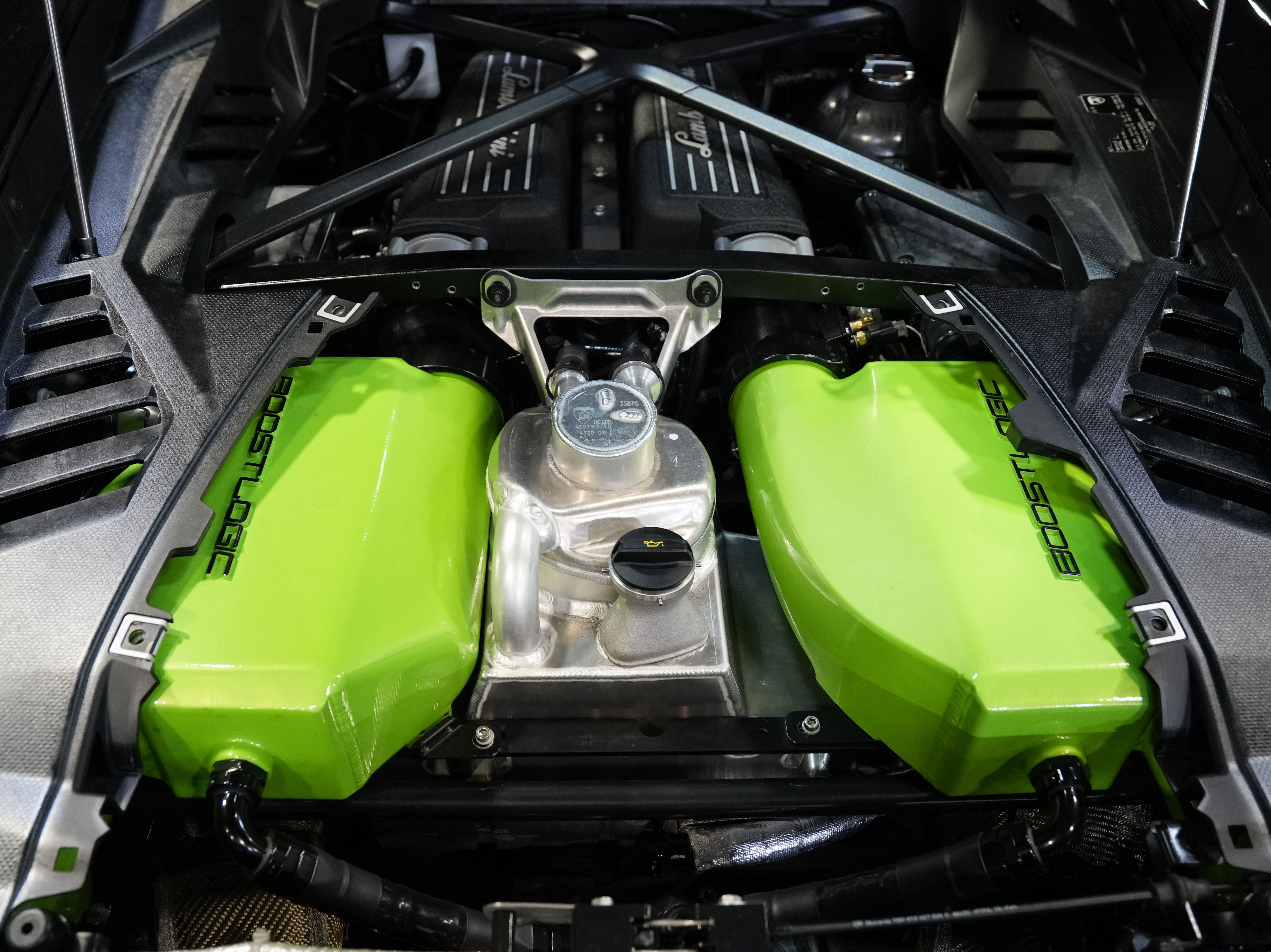 Used 2021 Lamborghini Huracan EVO image 56