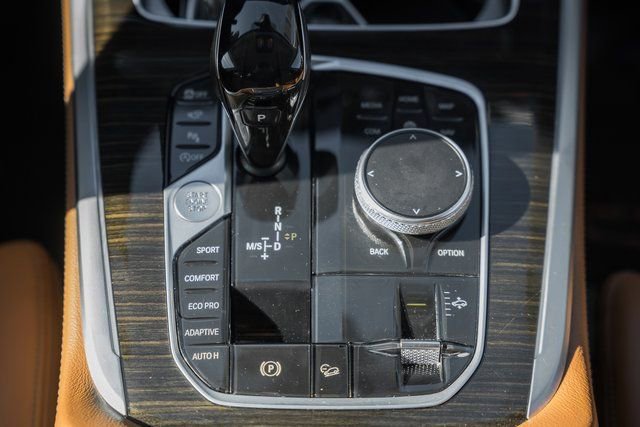 Used 2020 BMW X7 xDrive40i w/ Premium Package image 29