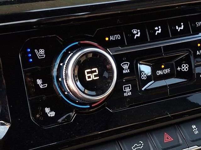 Used 2025 GMC Sierra 1500 AT4 image 20