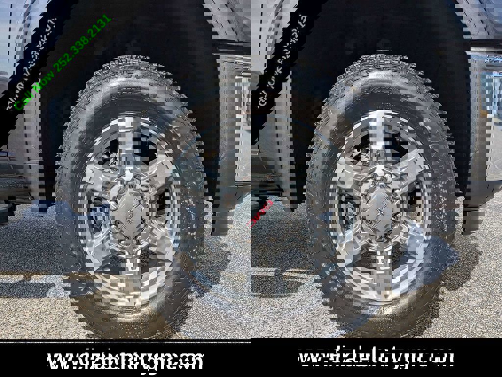 New 2026 GMC Sierra 2500 SLE w/ Preferred Package image 12