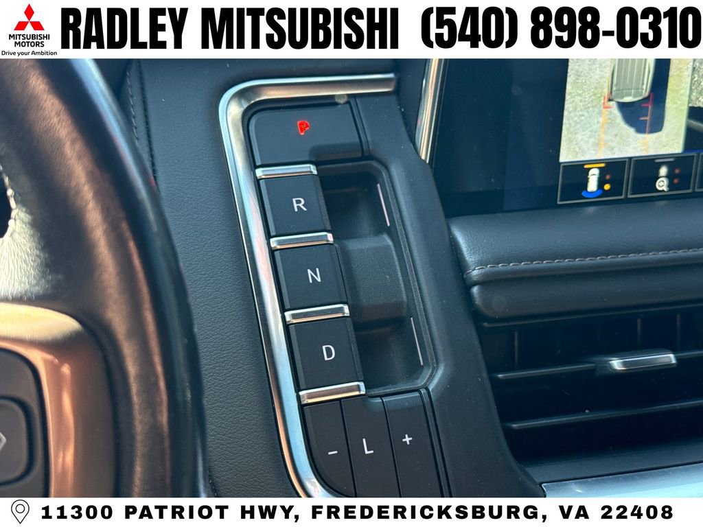 Used 2022 Chevrolet Suburban High Country image 10