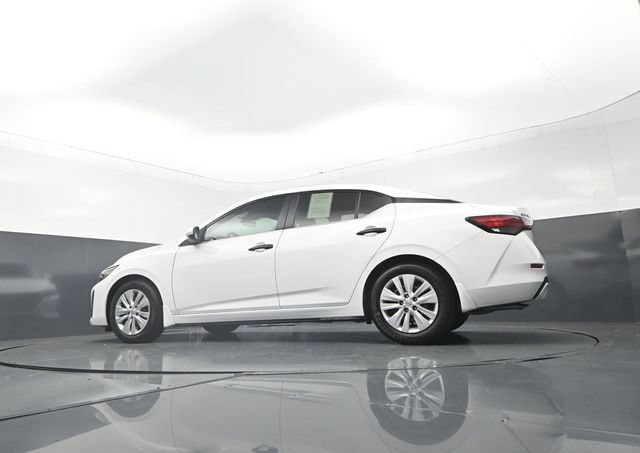 Used 2025 Nissan Sentra S w/ Lighting Package FWD image 29