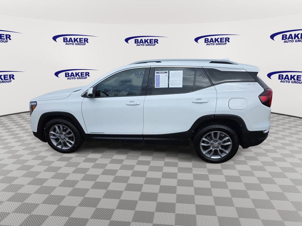 Certified 2022 GMC Terrain SLT FWD image 8