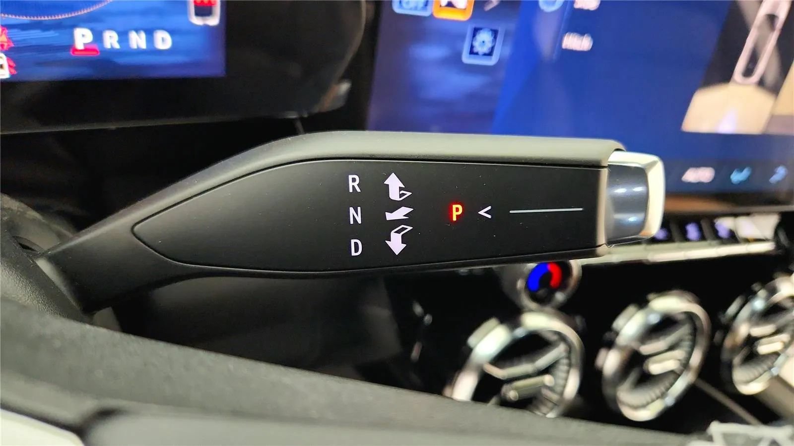 New 2026 Chevrolet Blazer EV LT AWD/4WD image 37
