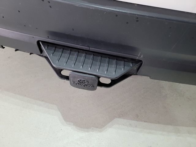 Used 2016 Toyota Highlander XLE image 50