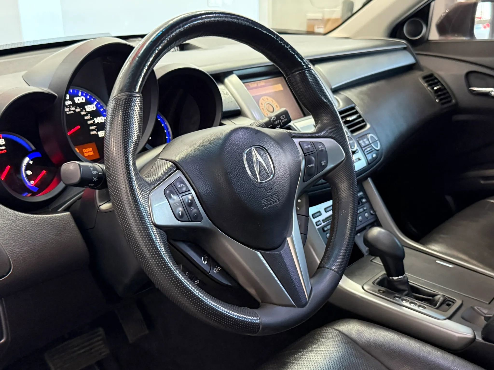 Used 2011 Acura RDX SH-AWD image 9