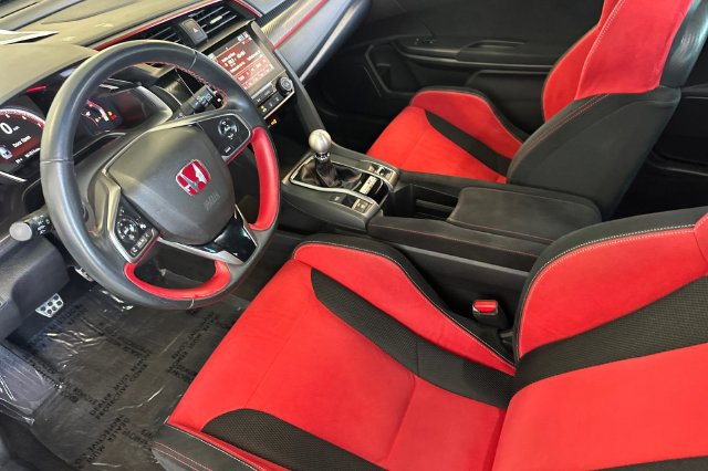 Used 2019 Honda Civic Type R image 11