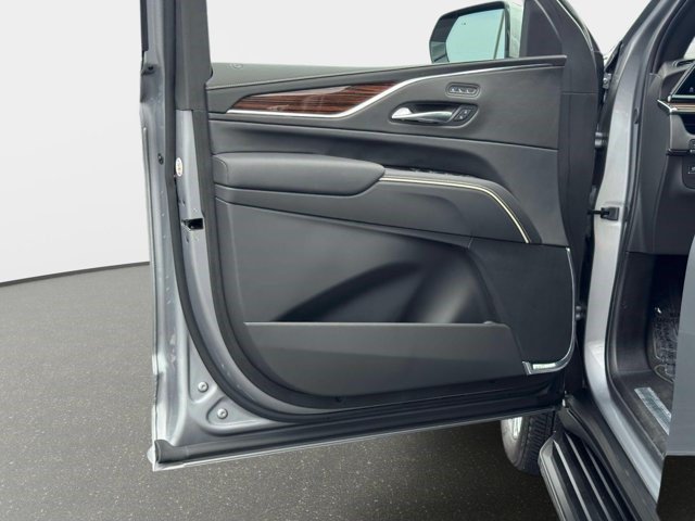 Certified 2024 Cadillac Escalade Premium Luxury AWD/4WD image 23