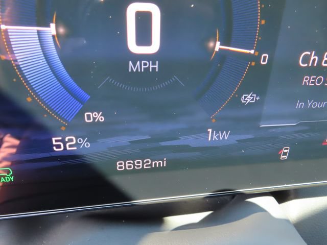 Certified 2025 Chevrolet Equinox EV RS w/ Convenience Package II AWD/4WD image 19