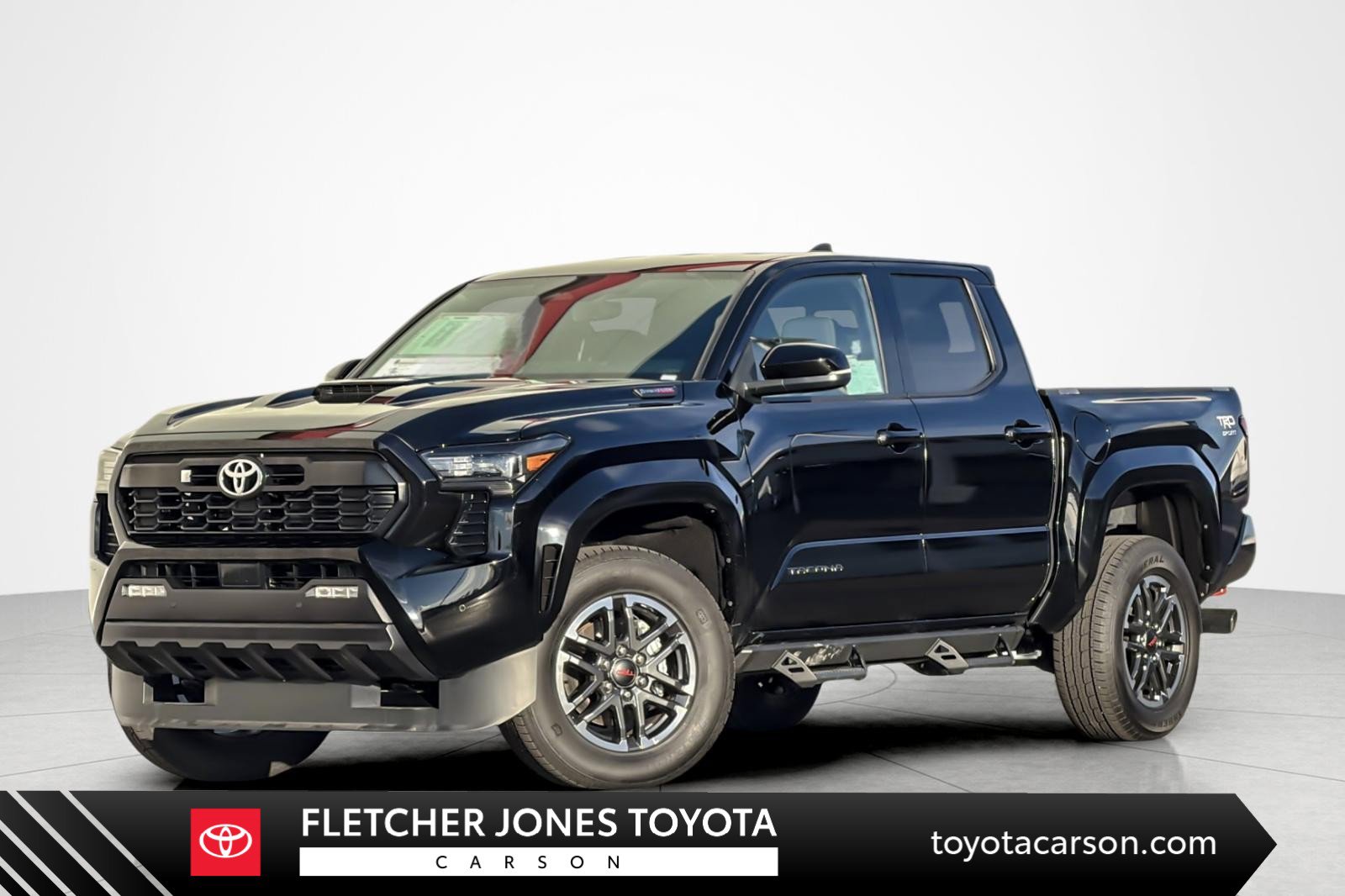 Certified 2025 Toyota Tacoma TRD Sport image 1