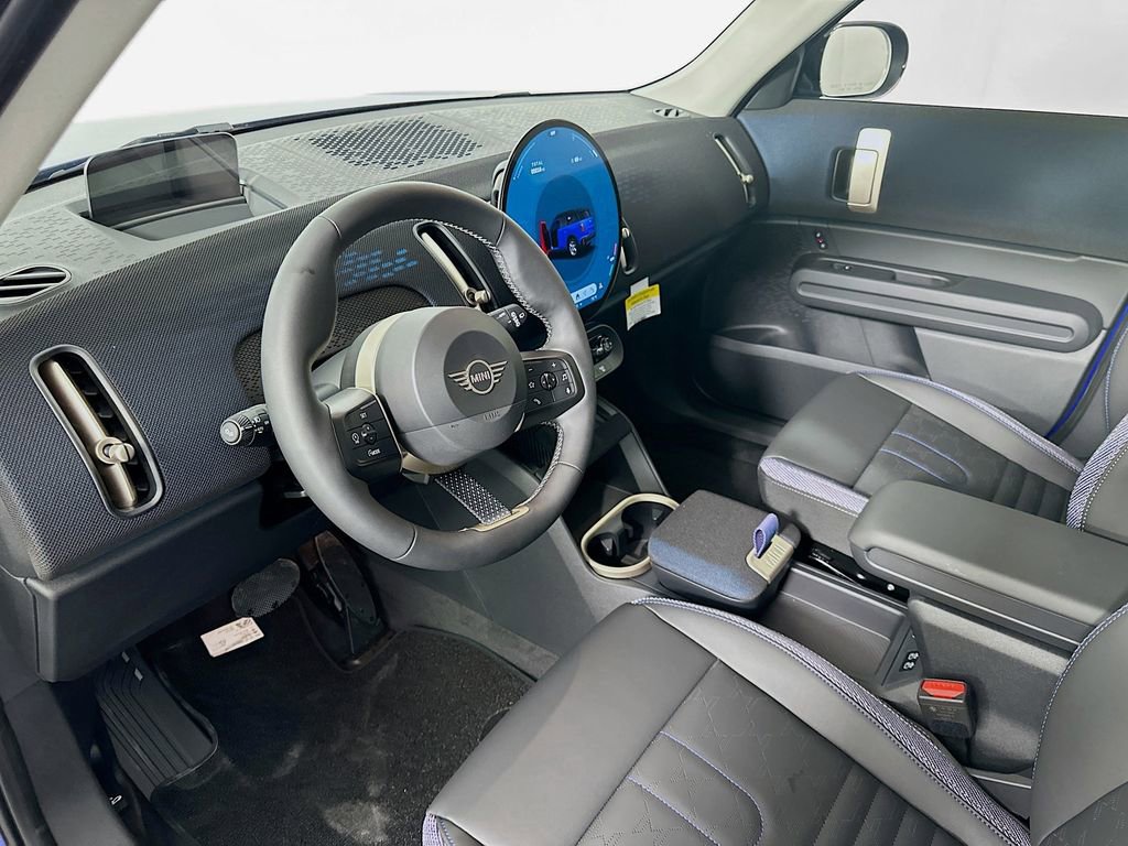 Certified 2025 MINI Cooper Countryman S image 9