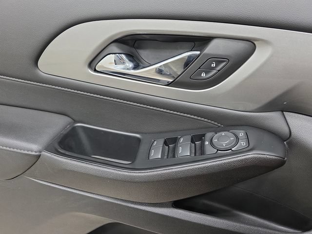 Used 2023 Chevrolet Traverse LT AWD/4WD image 28