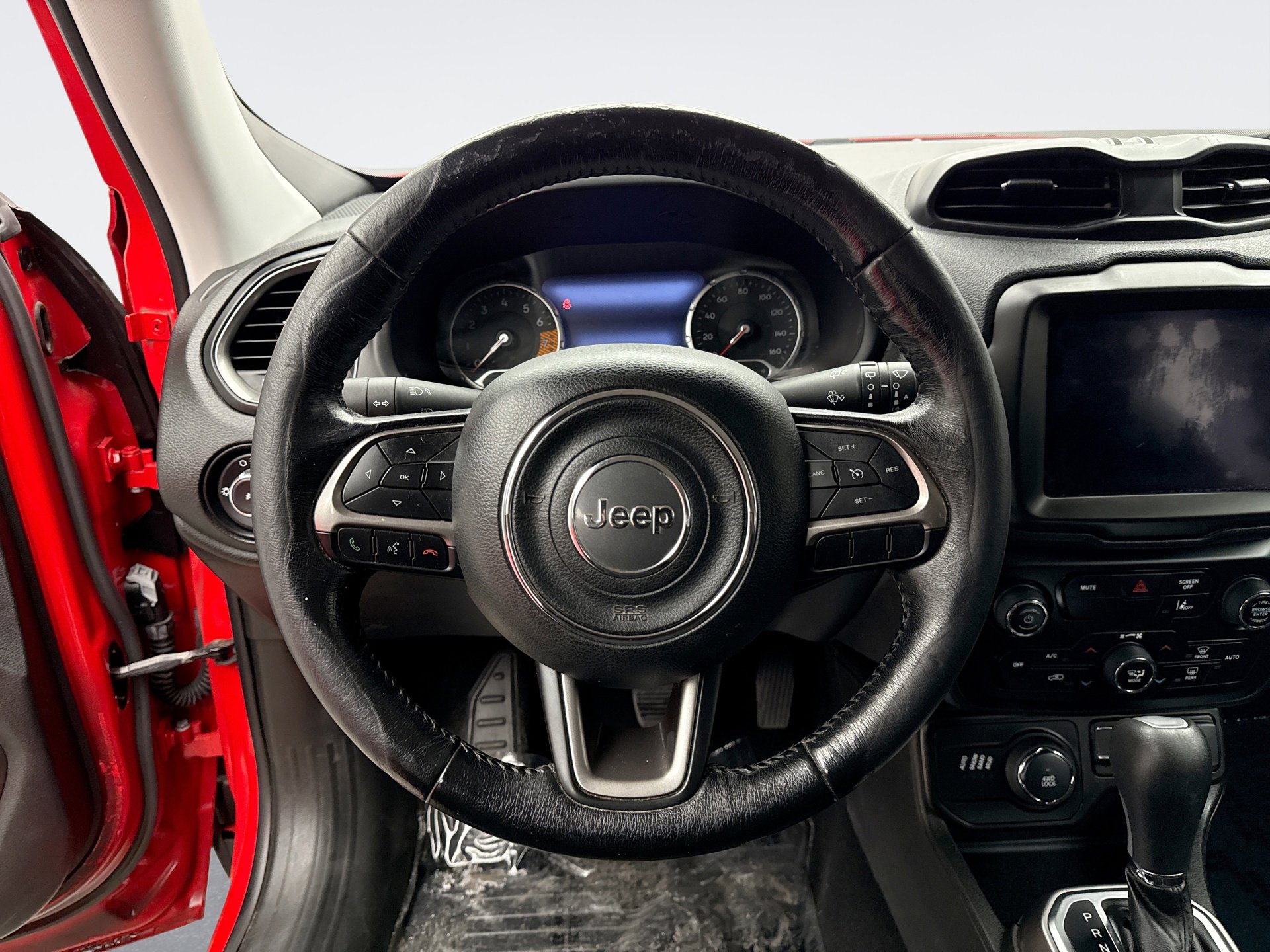 Used 2022 Jeep Renegade Latitude w/ Convenience Group image 12