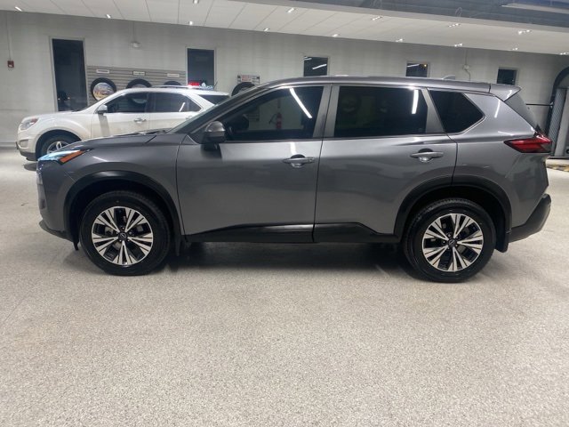 Used 2023 Nissan Rogue SV image 10