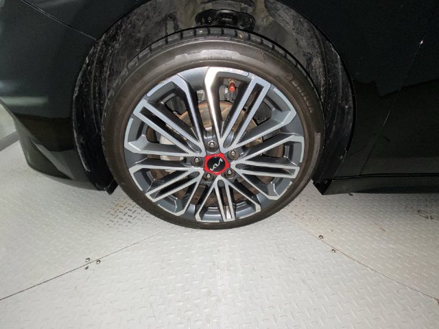 Used 2022 Kia Forte GT FWD image 10