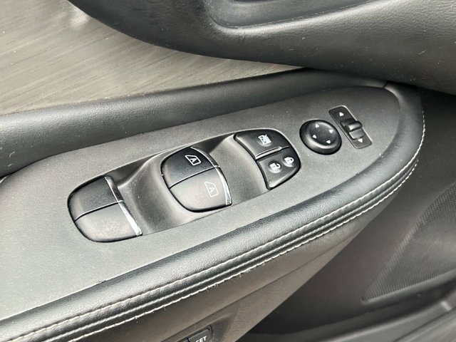 Used 2017 Nissan Murano SL AWD/4WD image 15