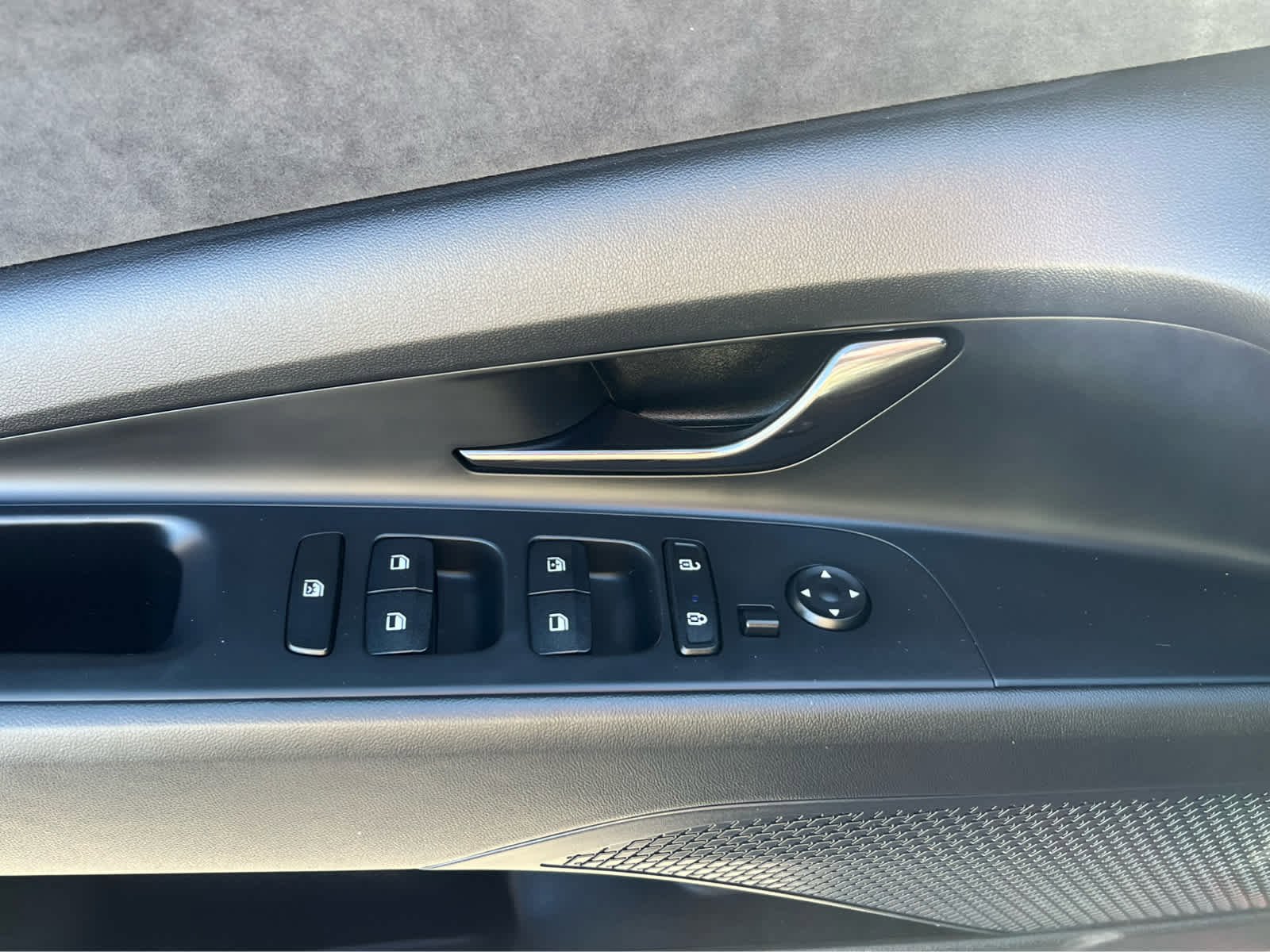 Certified 2023 Hyundai Elantra N FWD image 30