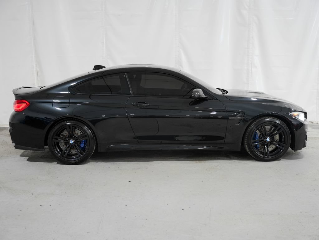 Used 2018 BMW M4 Coupe RWD image 7
