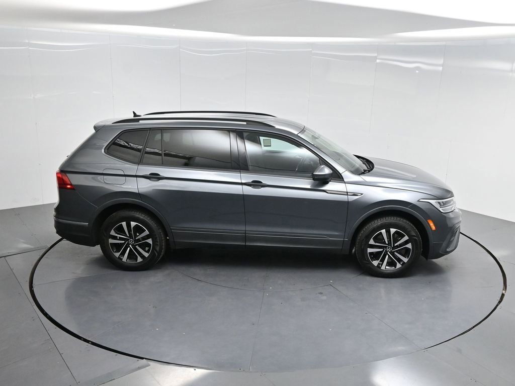 Used 2022 Volkswagen Tiguan S image 60