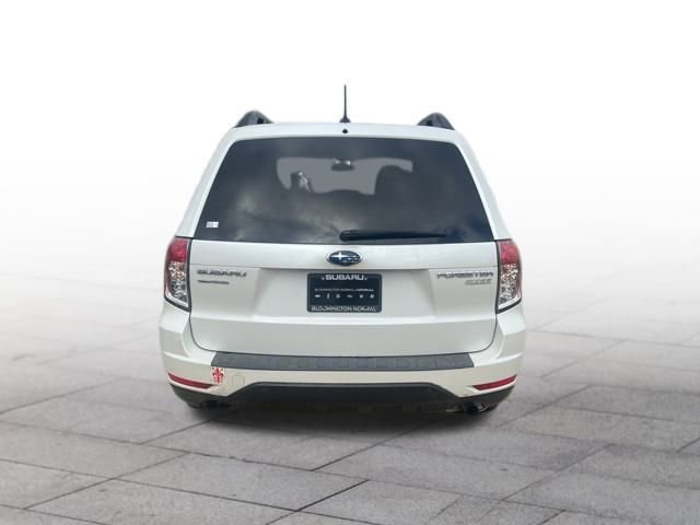 Used 2011 Subaru Forester 2.5X Premium w/ All-Weather Pkg image 5