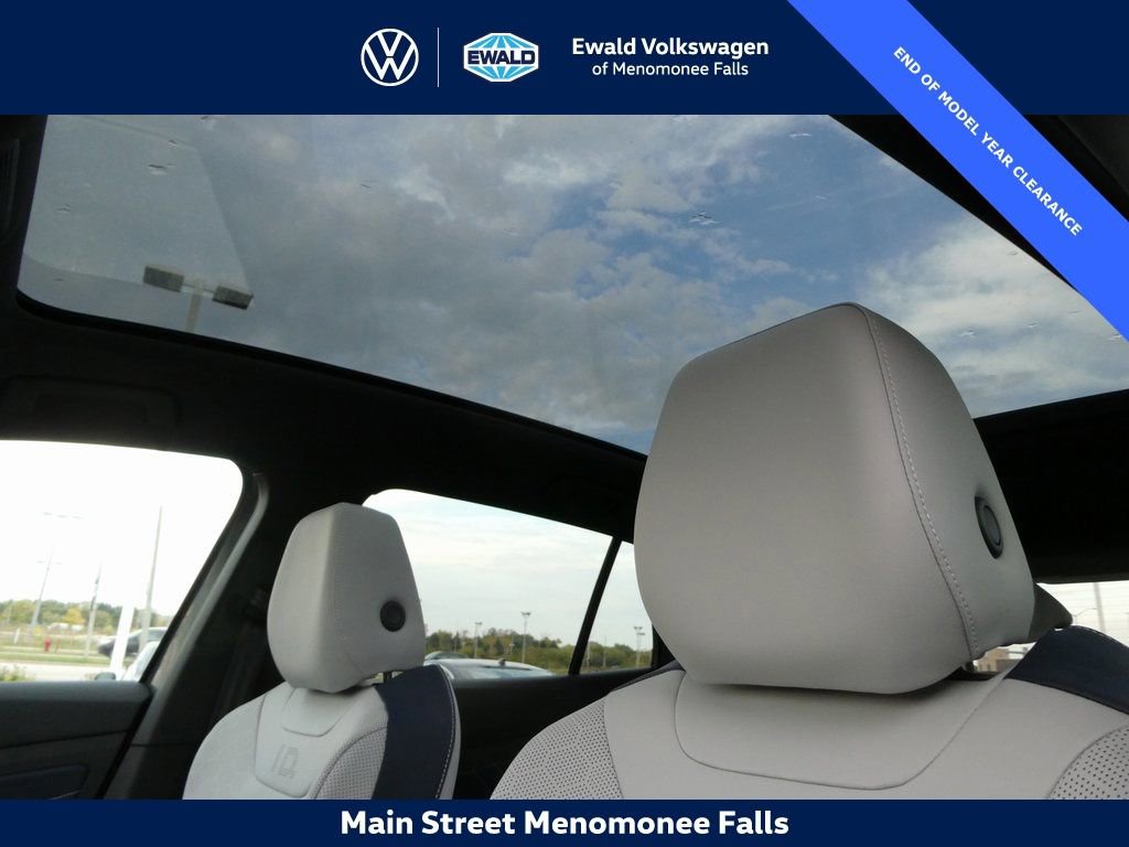 New 2025 Volkswagen ID.4 Pro S image 31