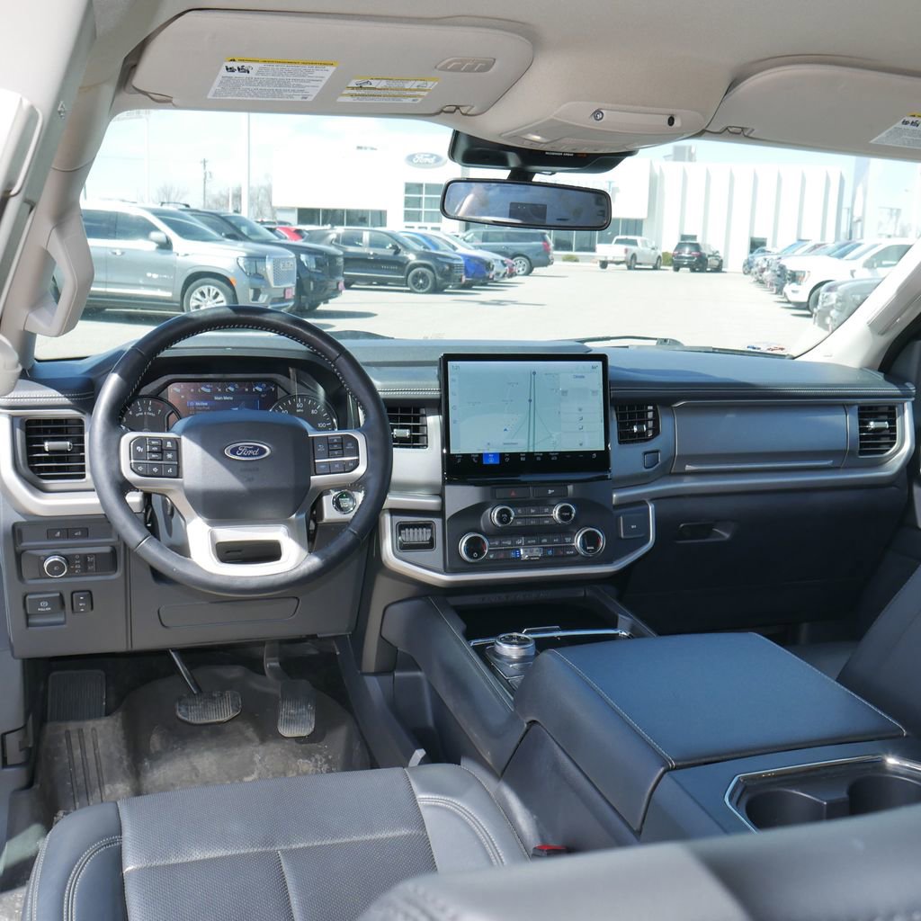 Used 2022 Ford Expedition XLT AWD/4WD image 37