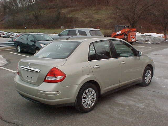 Used 2008 Nissan Versa 1.8 S w/ PWR Pkg image 23
